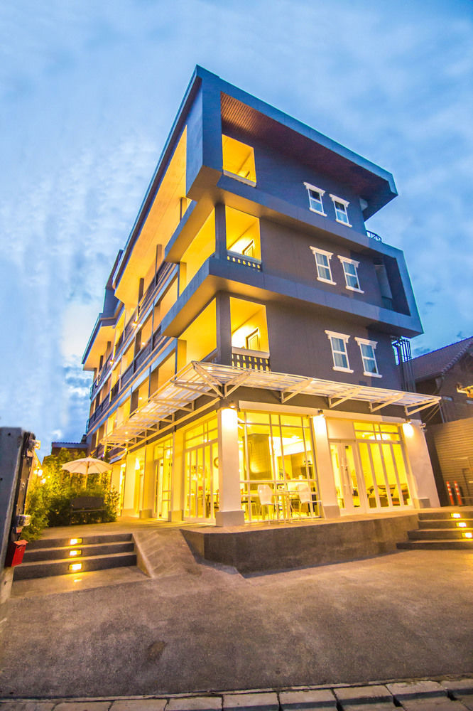 炮台公园中城精品酒店 清邁 外观 照片